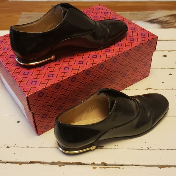 Tory Burch Ryder Loafer - Picture 1 of 4